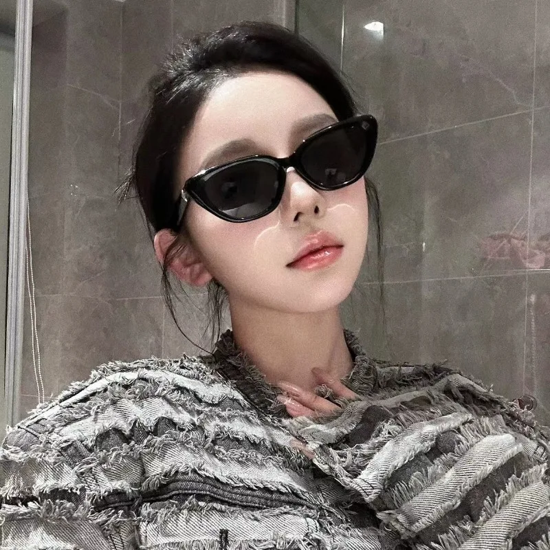 Kacamata Hitam Model Kucing Ke - Sunglasses Cat Eye ulasan dan harga